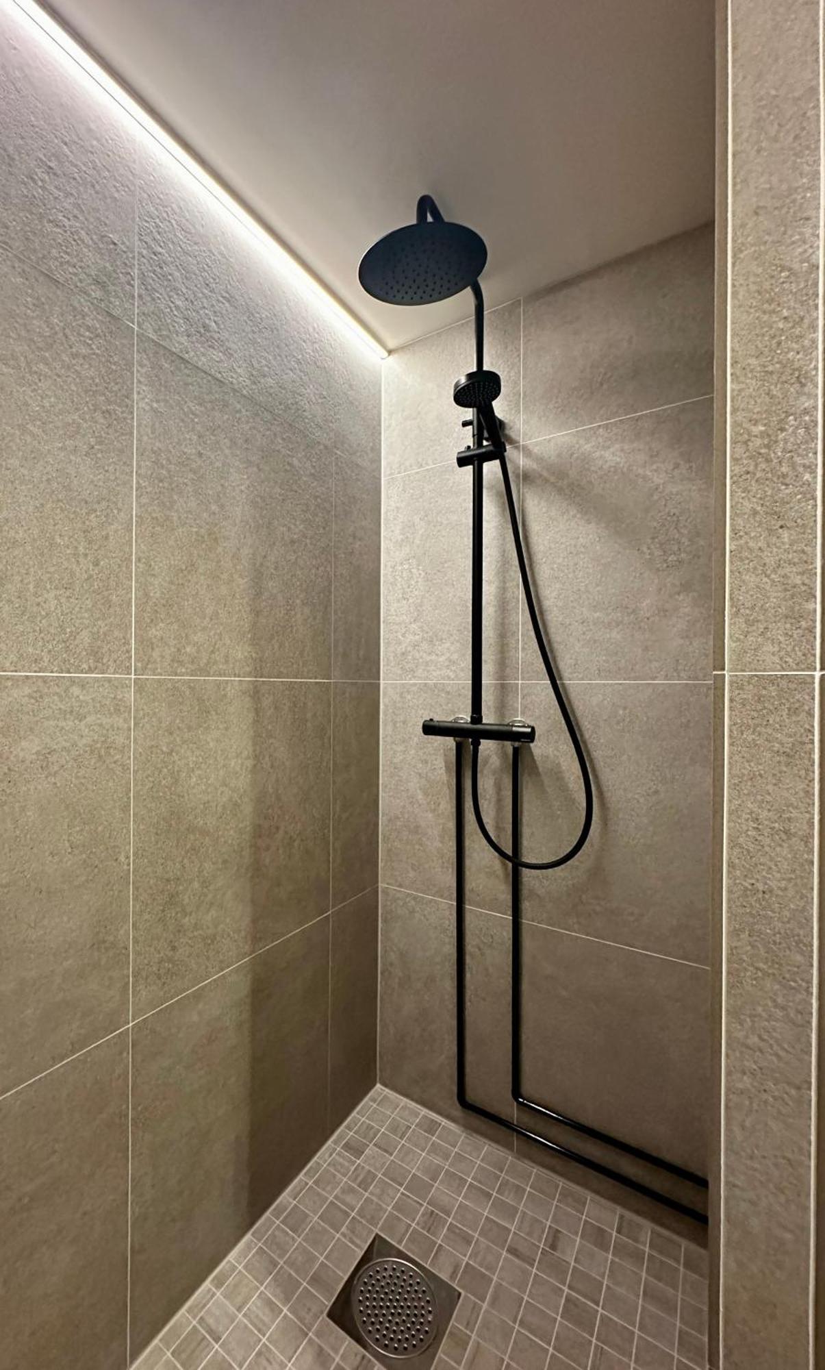 Sommaroya Beach Apartment トロムソ エクステリア 写真